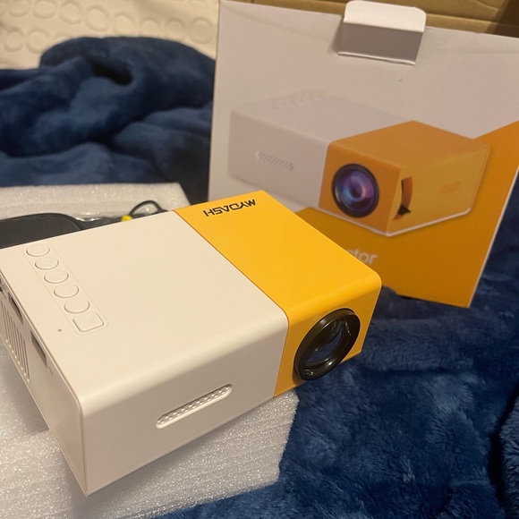 LED projector - Picture 3 of 5